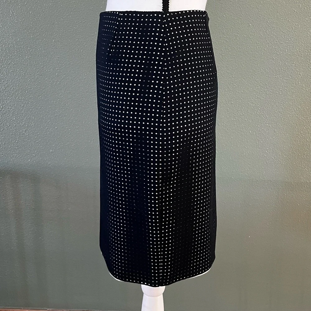 Akris Punto Laser Cut Pencil Skirt
